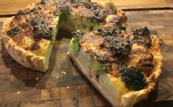 Tærte med blomkål og broccoli