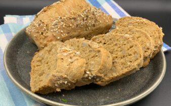 Nemme grovbrød med solsikkekerner og 5 korns blanding