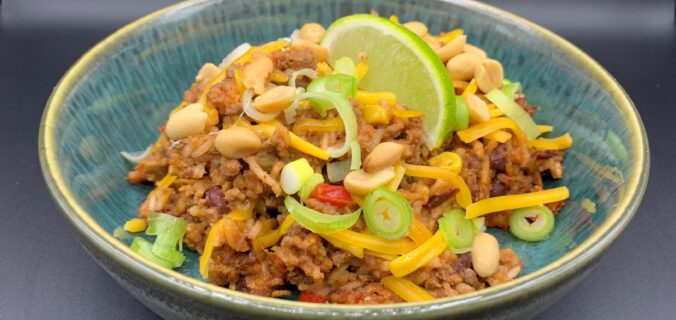 One pot mexicansk risret med kidney bønner, chili og hakket oksekød