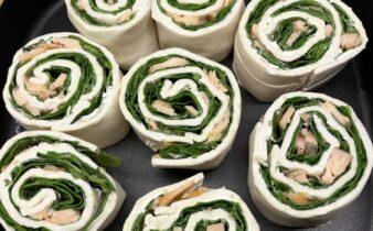 Butterdejssnegle med laks, spinat og flødeost