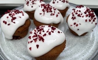 Hindbær muffins med guf (marengs)